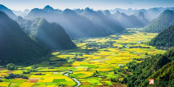 [-]“Nét[-]đẹp[-]vùng[-]Tây[-]Bắc”[-]của[-]tác[-]giả[-]Hoàng[-]Hải[-]Thịnh